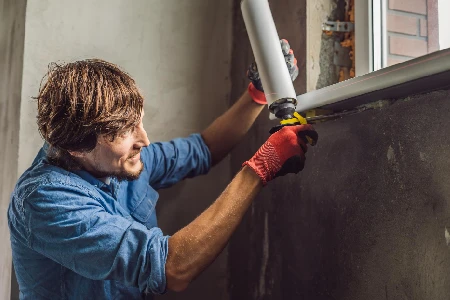 Cracked Window Repair Solutions in West Lealman
