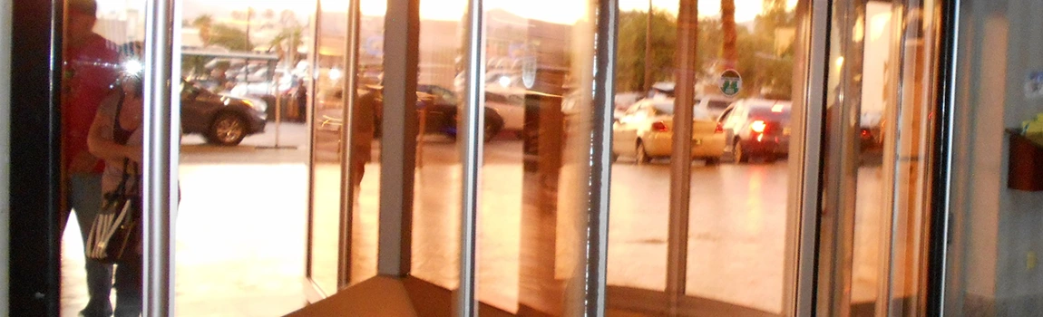 Storefront Glass Repair Cost in West Lealman